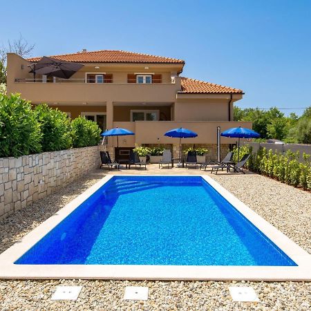 Villa Matea - Mlk150 By Interhome Dobrinj Exterior foto