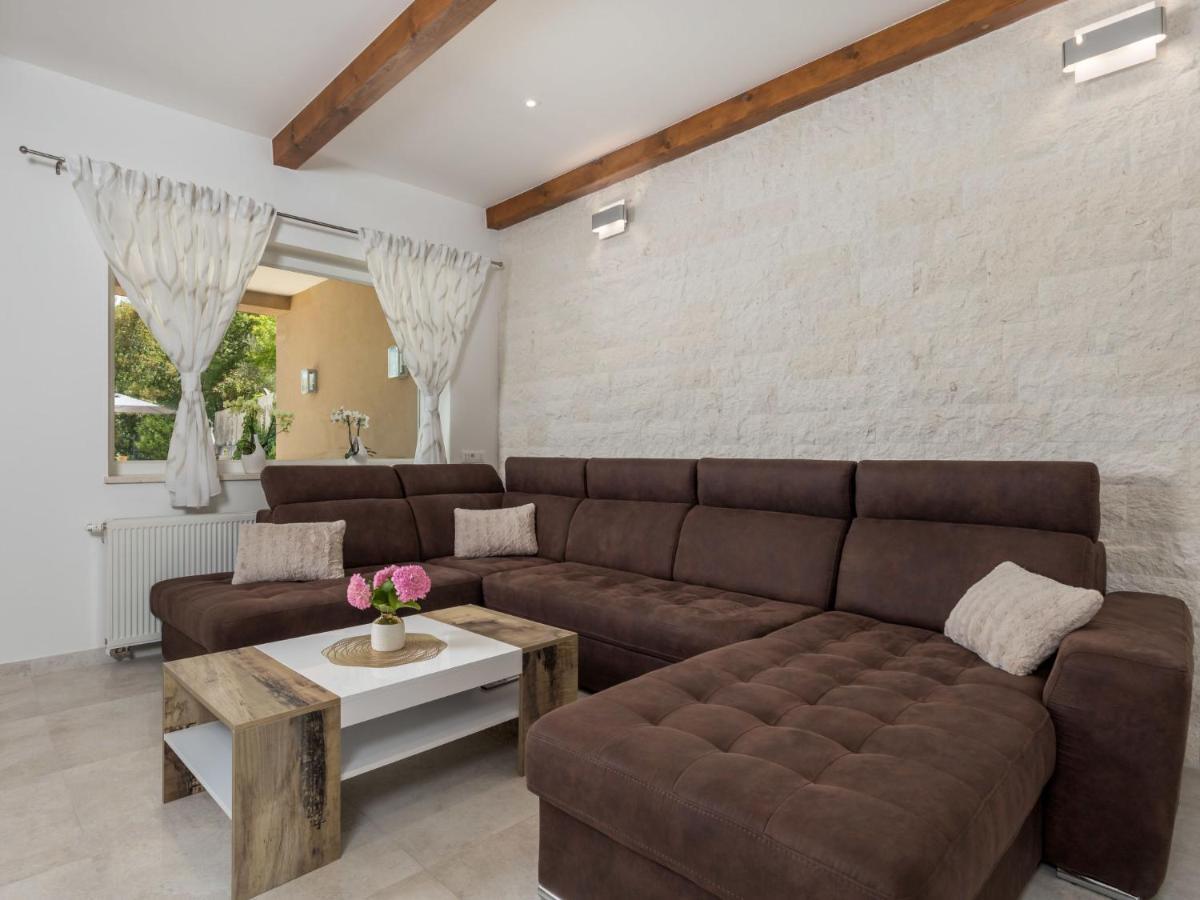 Villa Matea - Mlk150 By Interhome Dobrinj Exterior foto