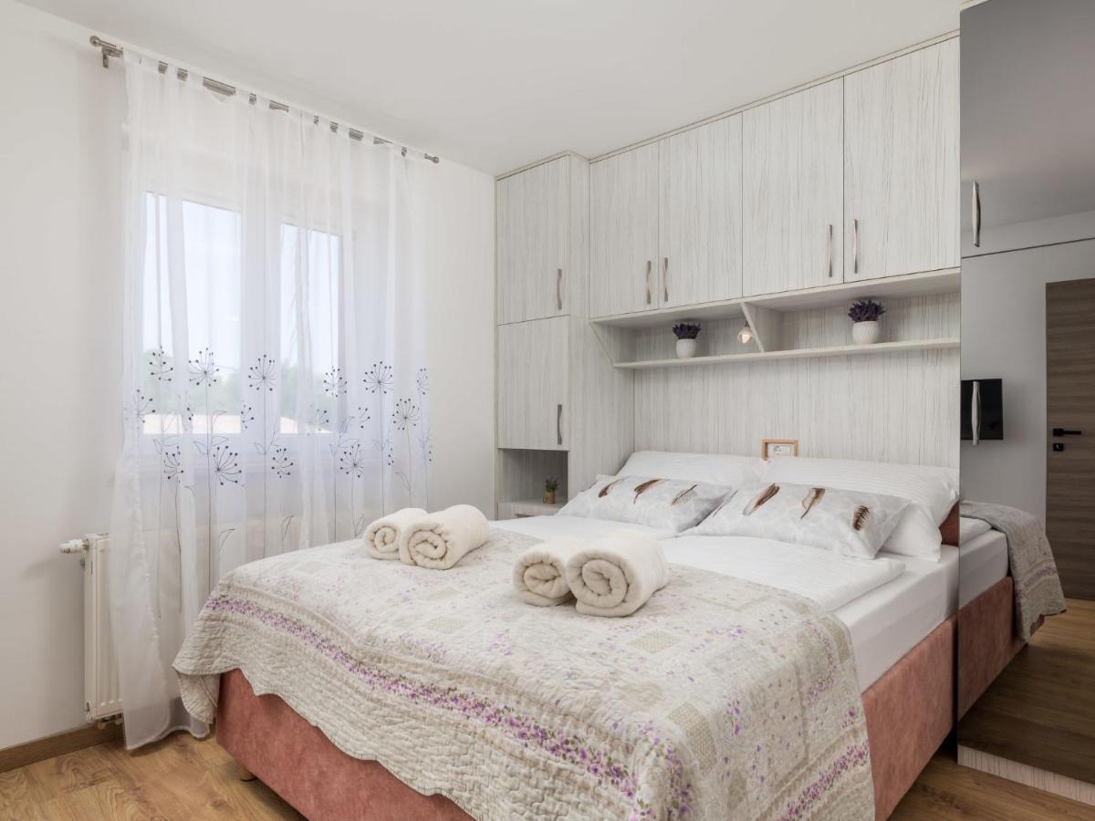 Villa Matea - Mlk150 By Interhome Dobrinj Exterior foto